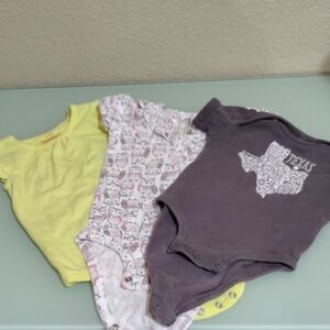 Set of Three Baby Onesies - Yellow, Owl Print, Texas Graphic 6 To 9 M